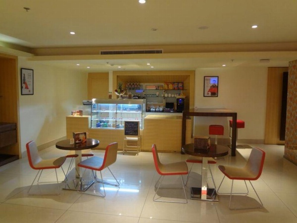 Ibis Riyadh Olaya Street Hotel image 23